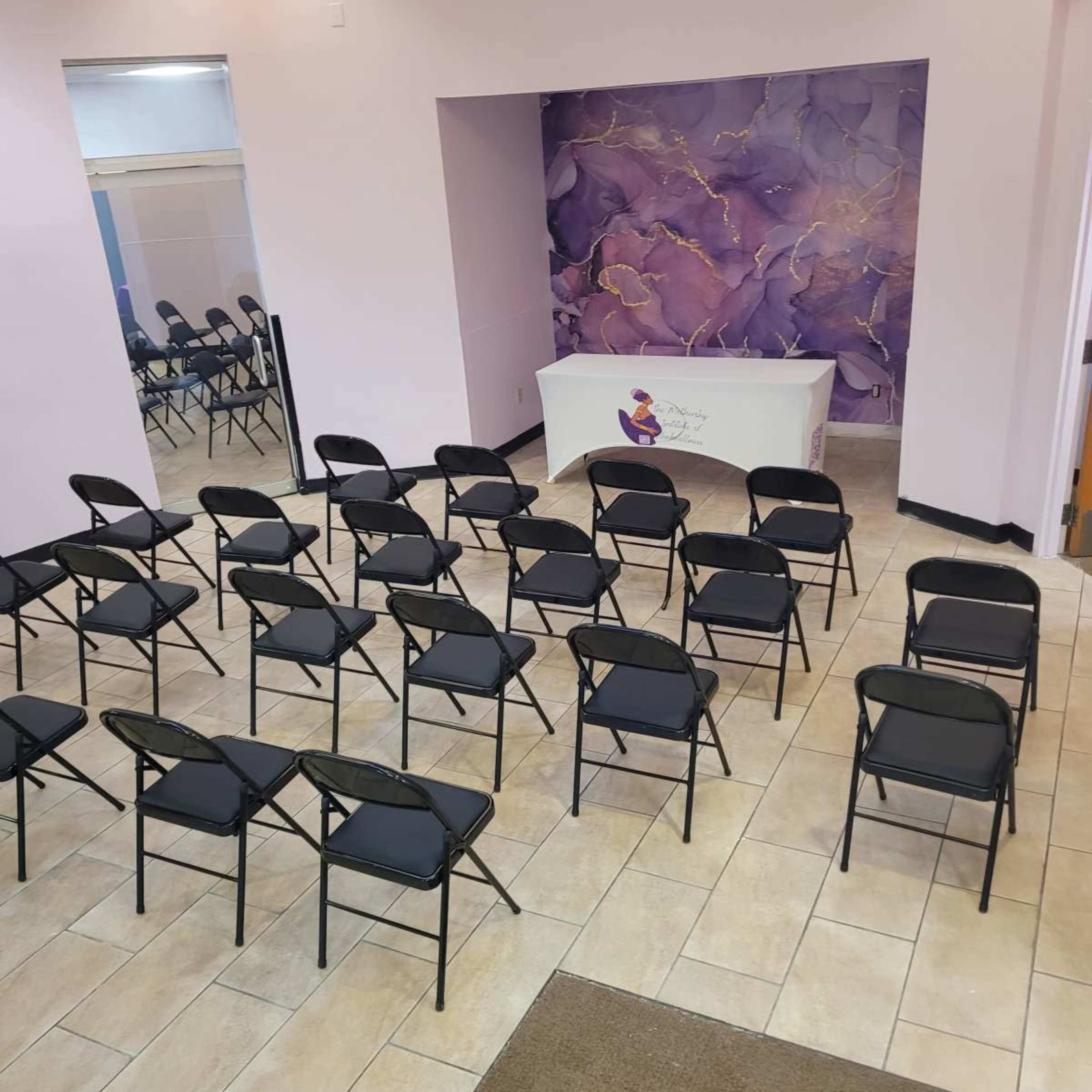 A creative gathering, meeting and event space located in the center of Cincinnati. Image in Paddock Hills, Cincinnati, OH