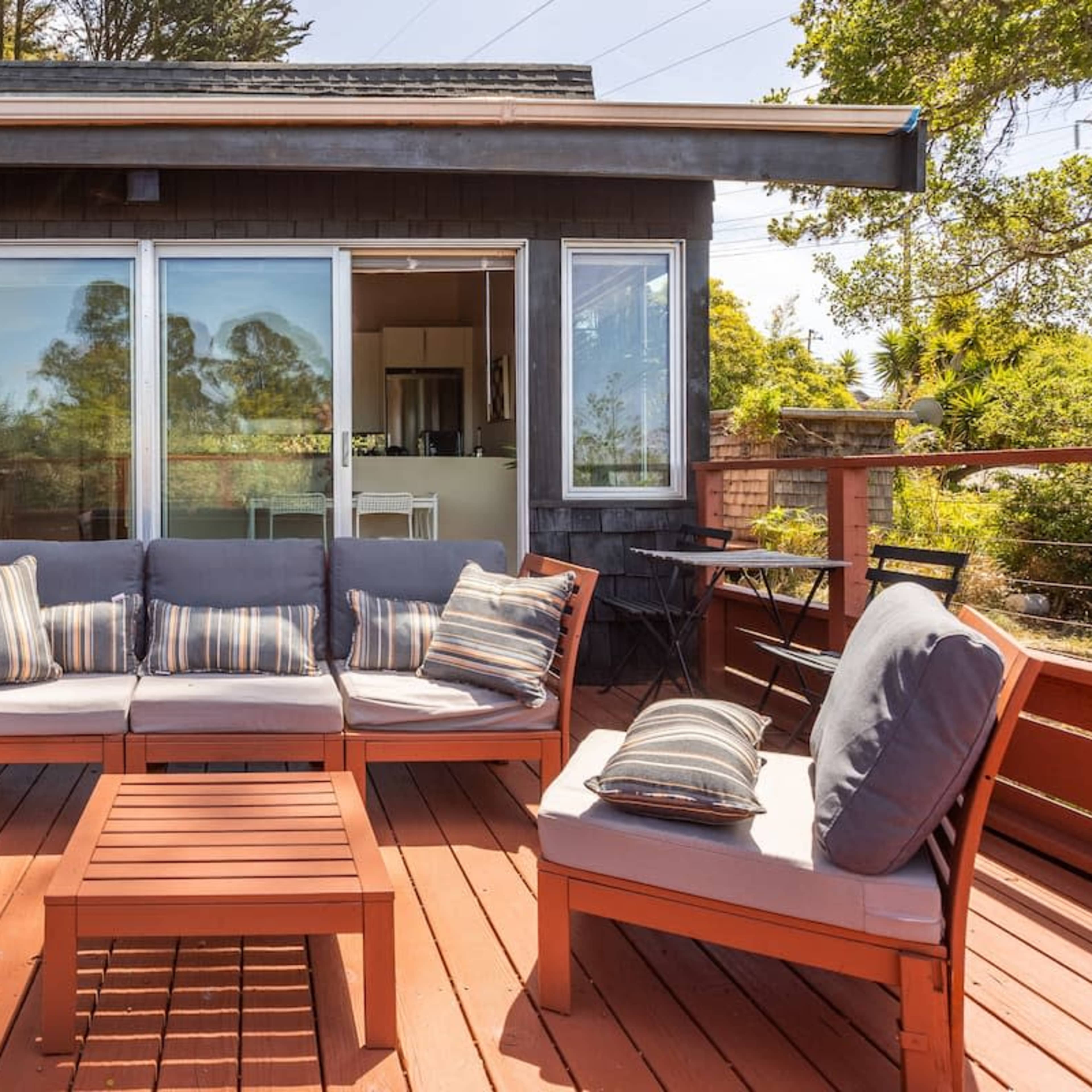 Relaxing Private Home w/ Panoramic Bay Area Views Image in El Cerrito, El Cerrito, CA