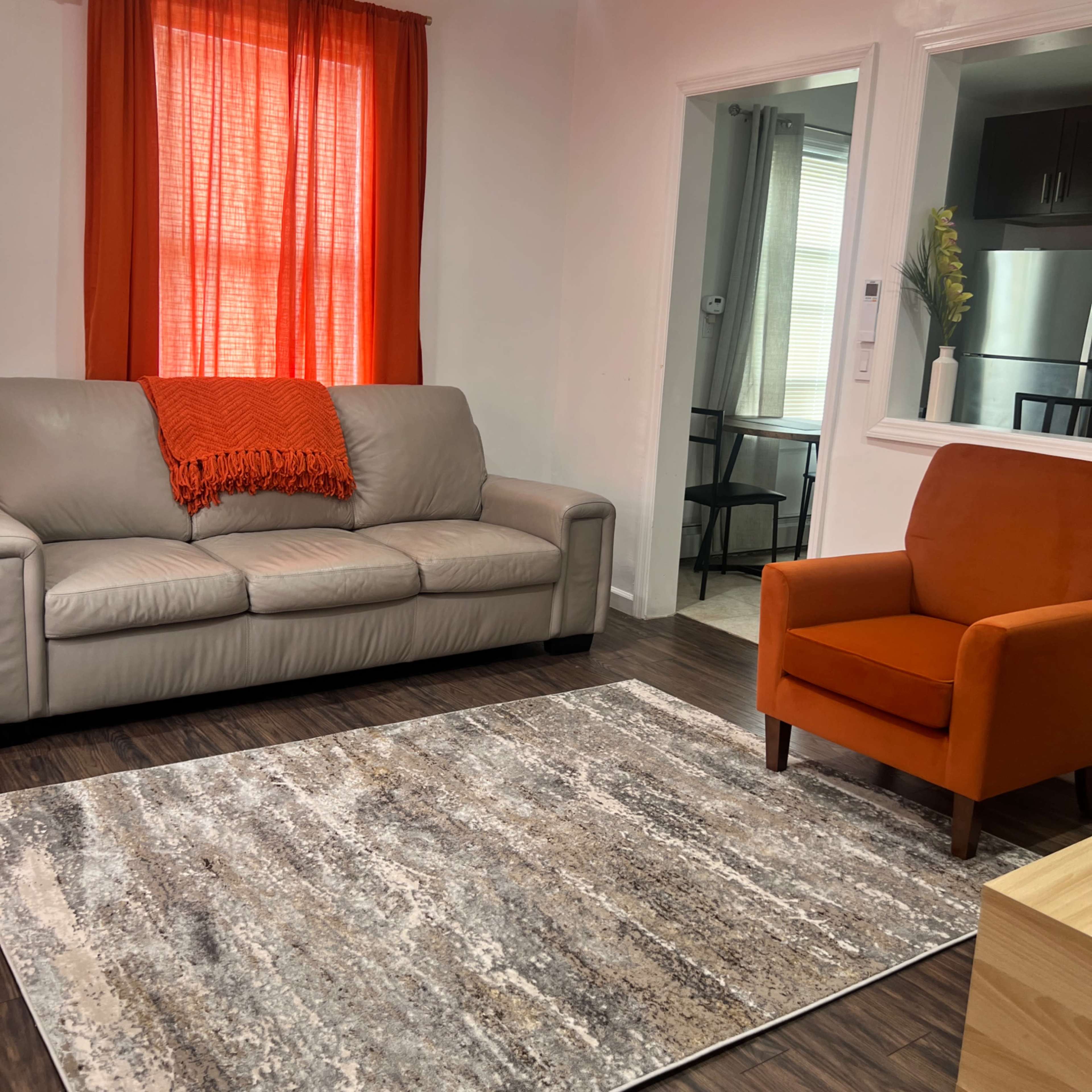 New Rochelle Chic Retreat Image in New Rochelle, New Rochelle, NY