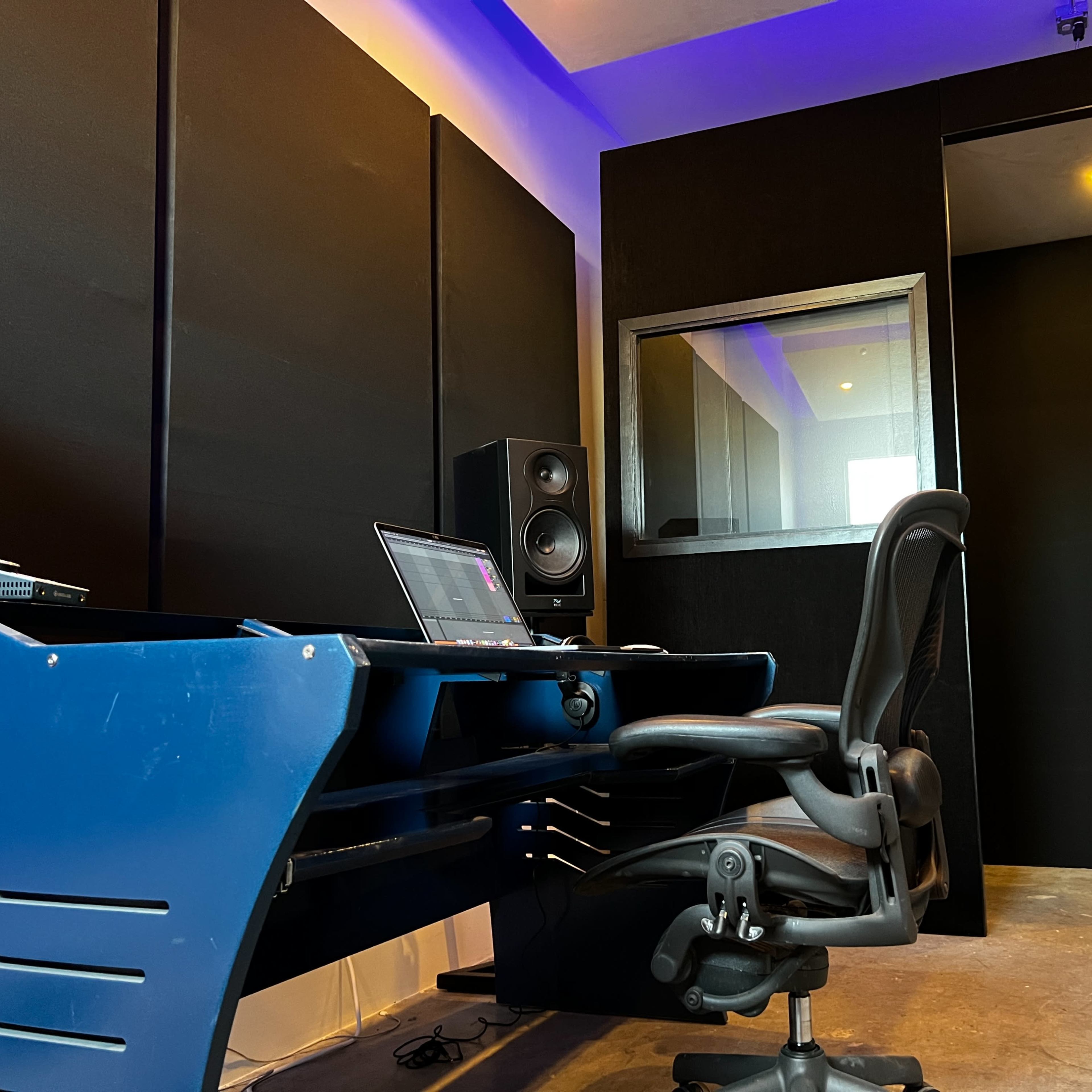 Recording Studio Production Room with Vocal Booth Image in North Hollywood, Los Angeles, CA