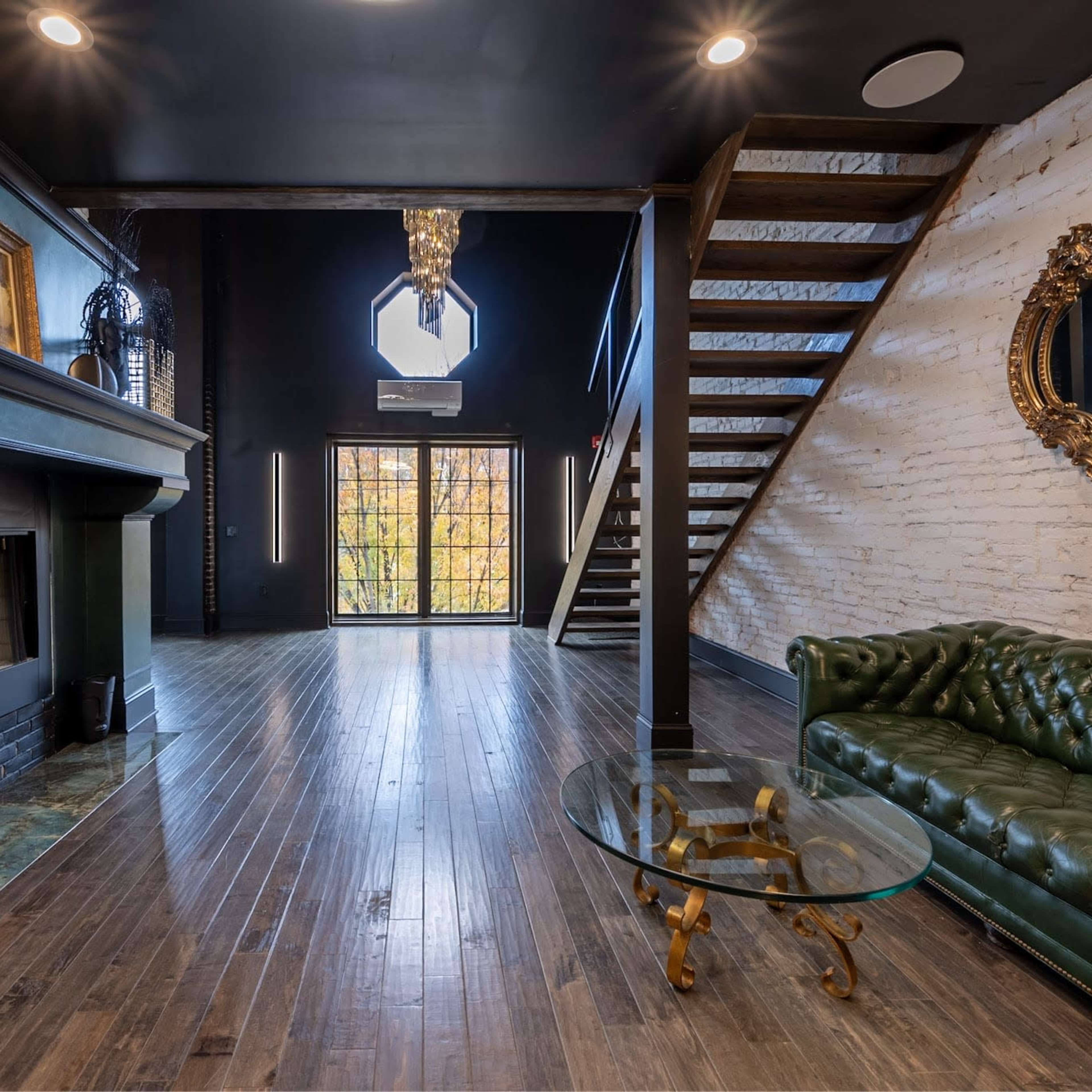 Premier Upscale Venue Image in Passyunk Square, Philadelphia, PA