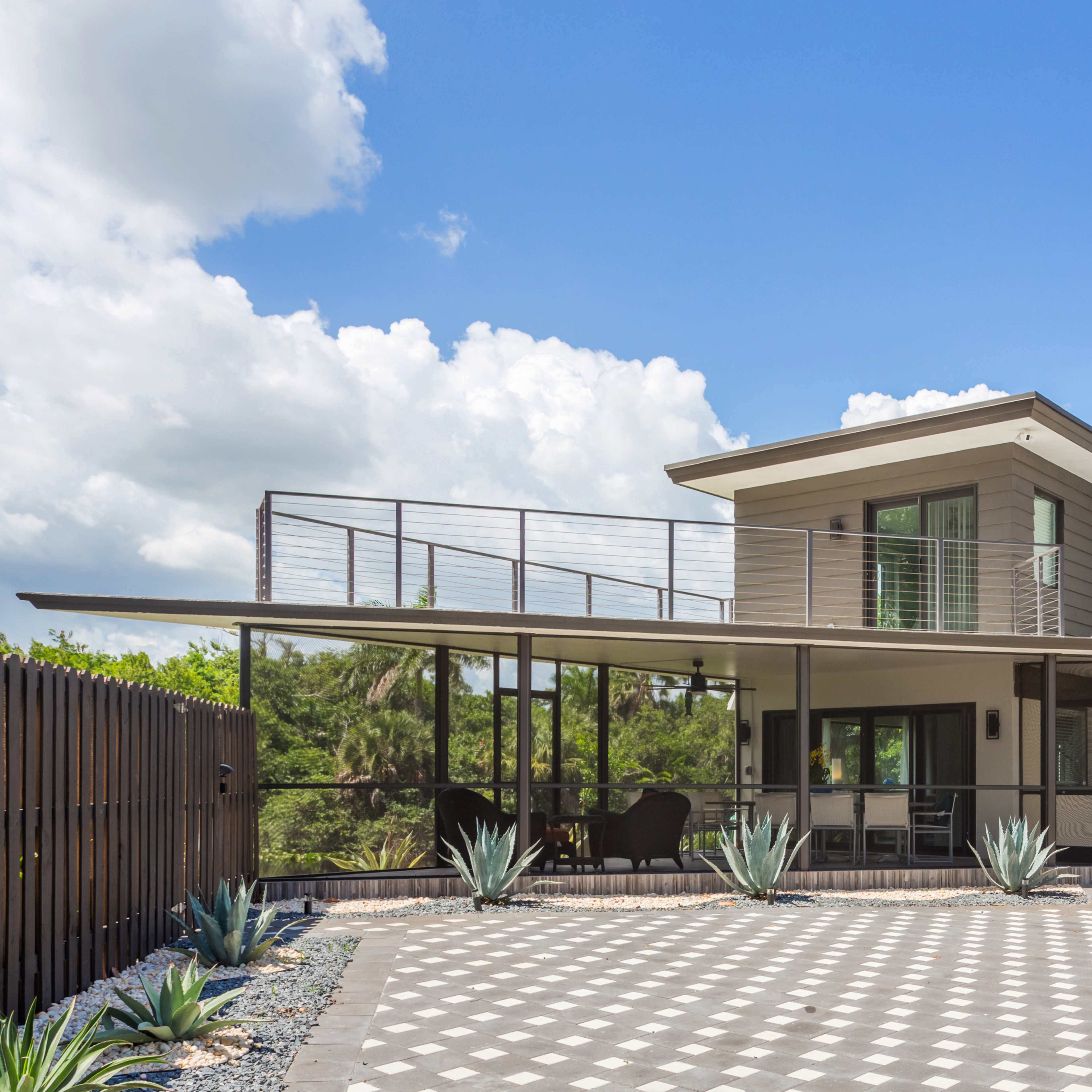 Maison Du Luc Fort. Lauderdale Beach House Image in Birch Park Finger Streets, Fort Lauderdale, FL