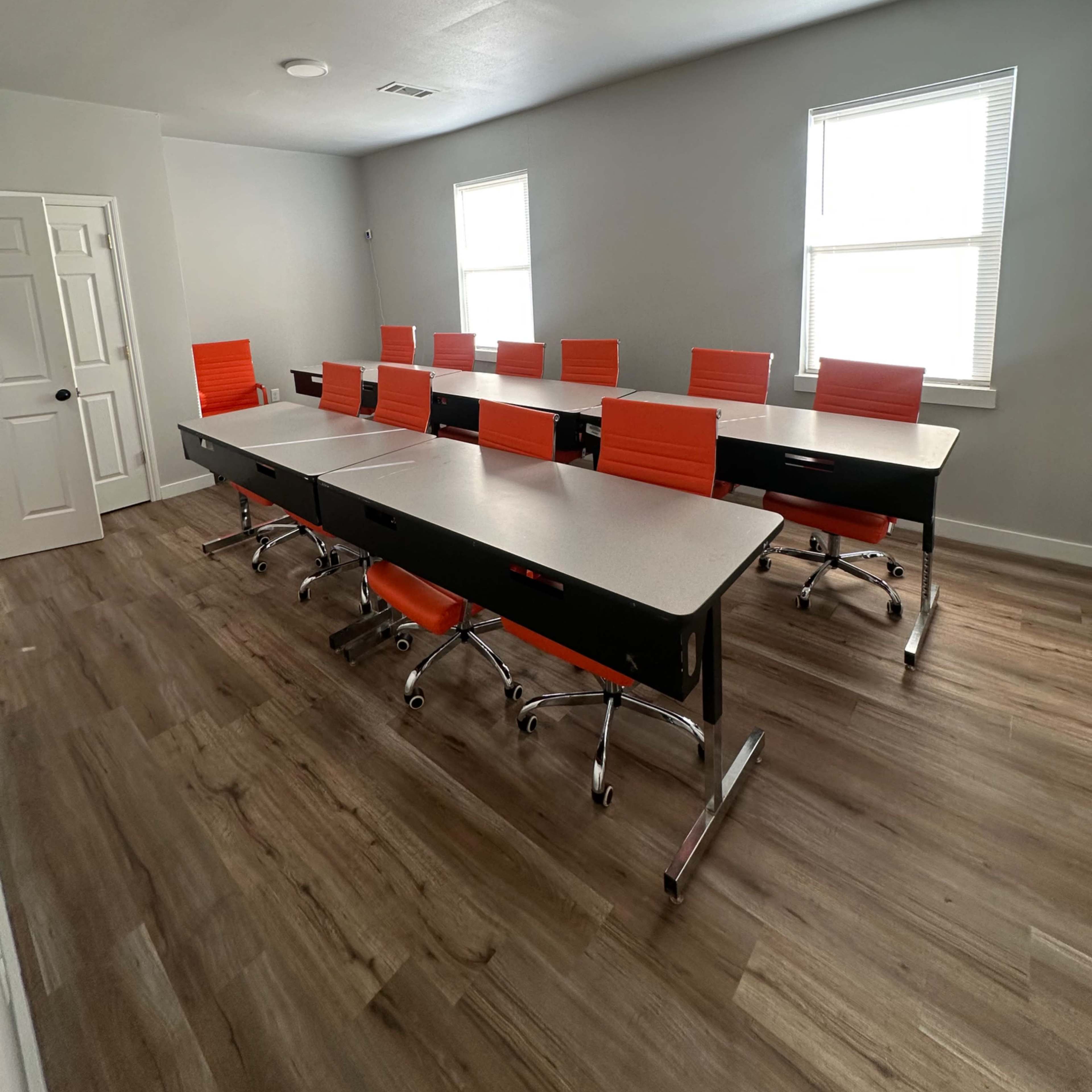 Residential Content House with Intimate Vibes & Creative Studio Spaces Image in Stephens Area Faith, Little Rock, AR