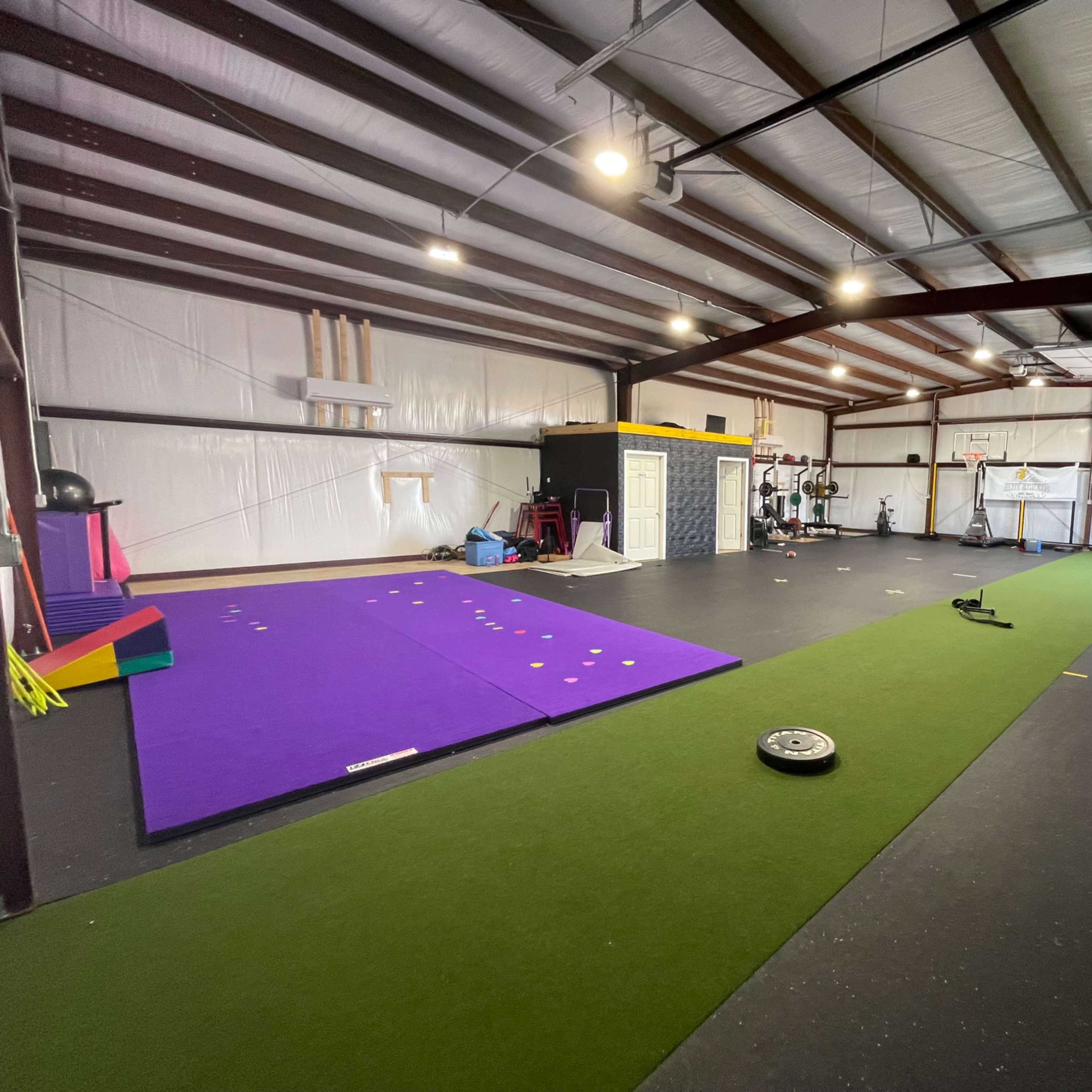 Studio, roomy, training facility, gym Image in Hazel Green, Hazel Green, AL