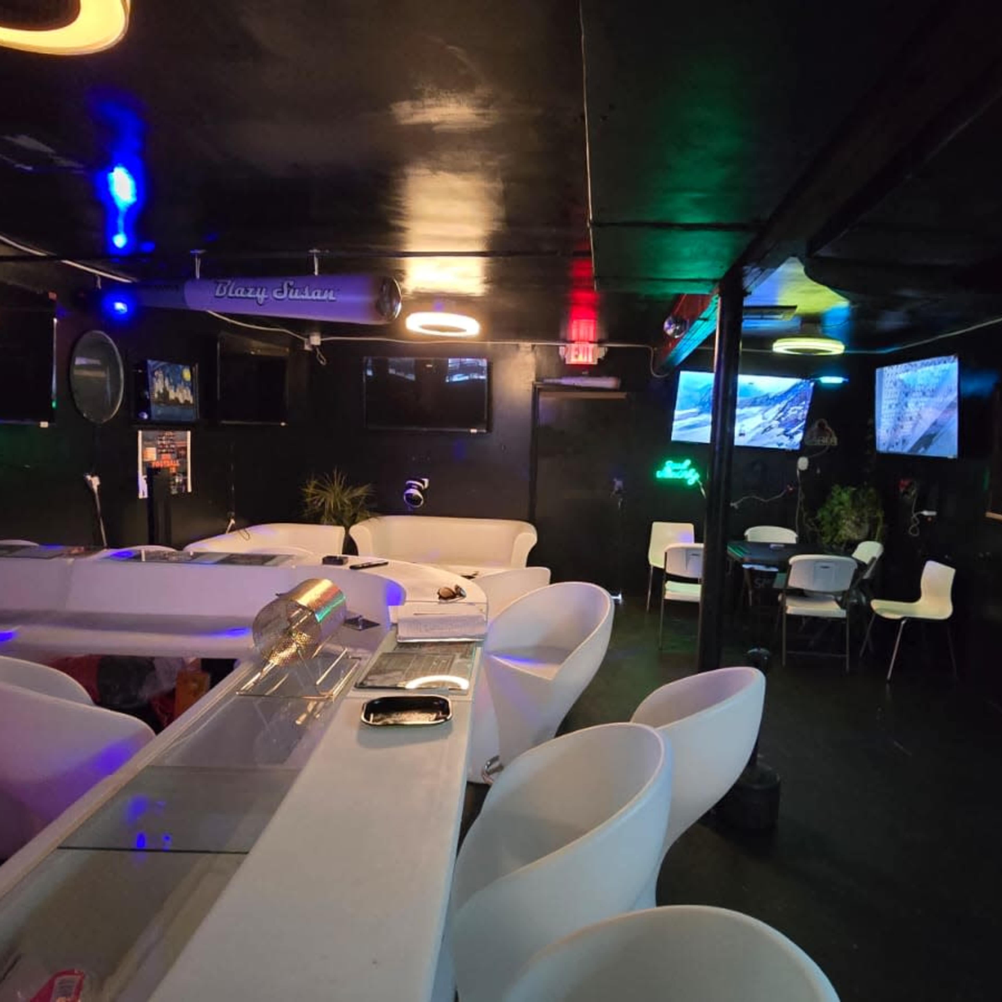 Urban Laid Back Lounge Image in East Franklin, Franklin Township, NJ