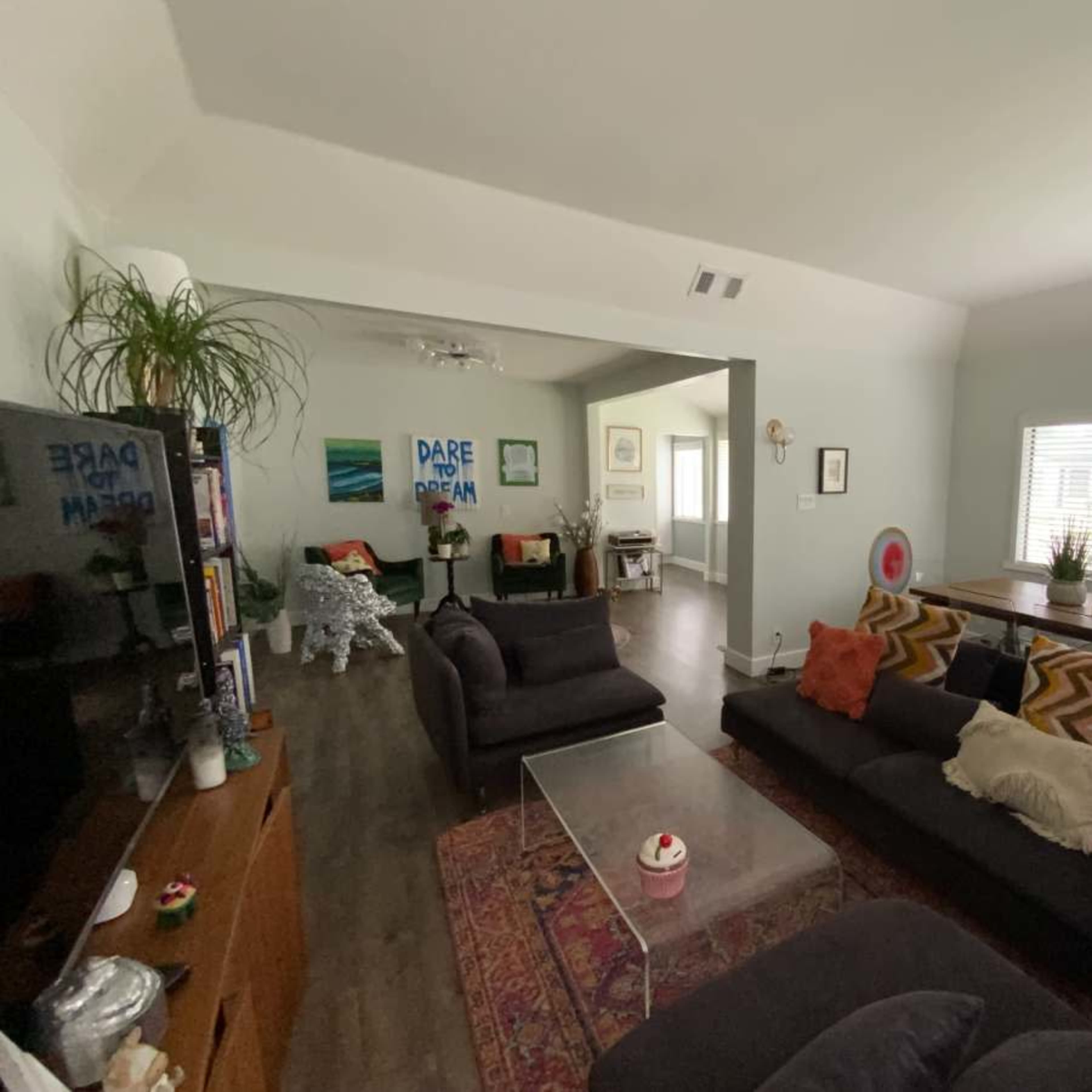 Artsy Home in Glendale Image in Glenwood, Glendale, CA