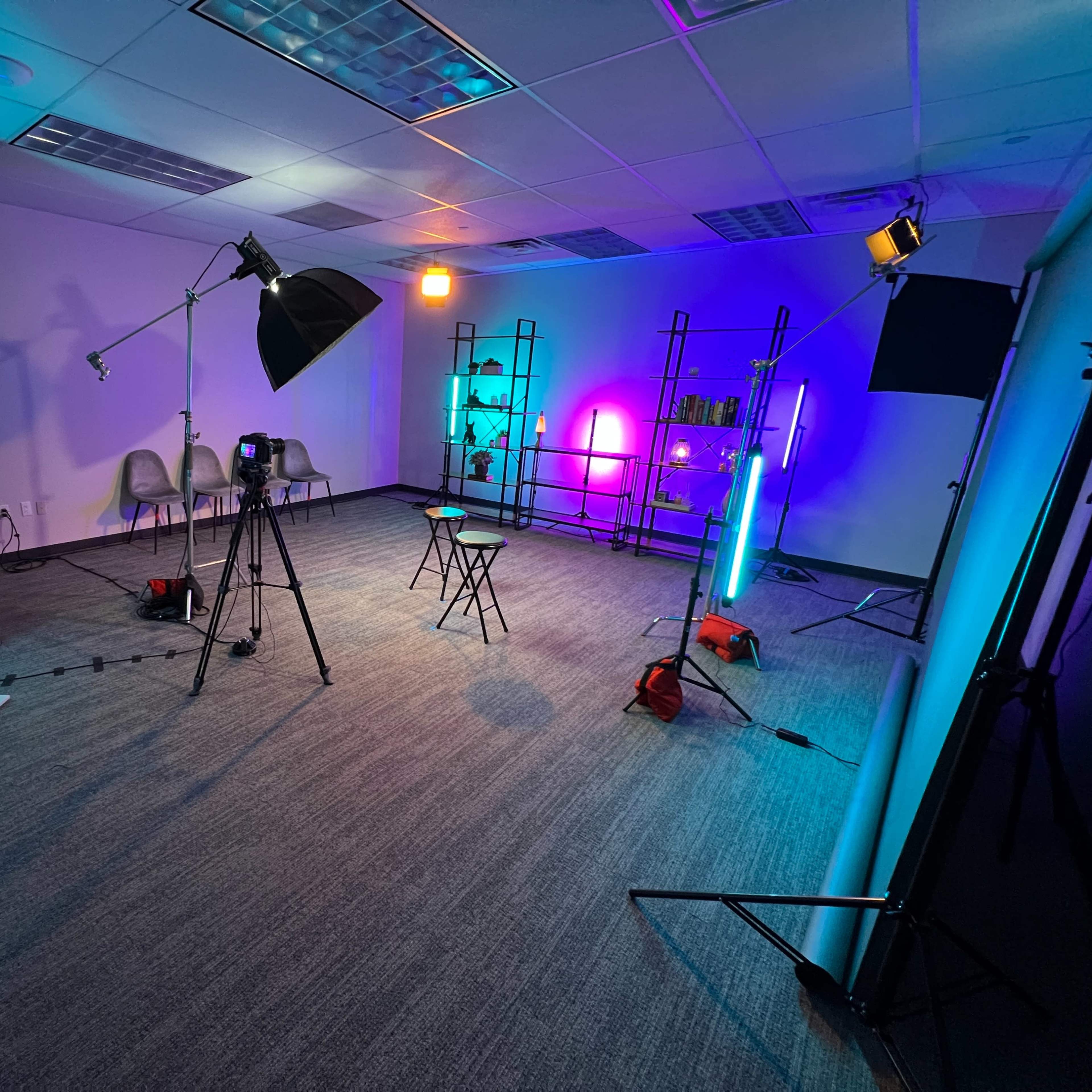 Video Studio for On-camera Presentations, Podcasts, and Interviews Image in Richardson, Richardson, TX