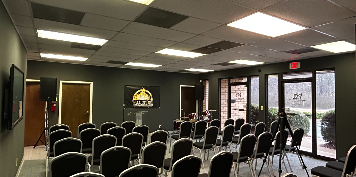 Doraville Perfect Sized Office and Conference Space in Gwinnett Village,DoravilleGA | Peerspace