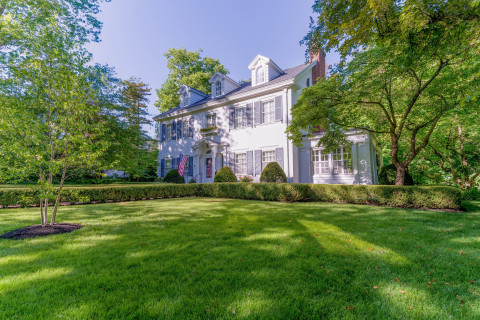 Historic Colonial Home On Wooded Lot, Sidney, Oh 