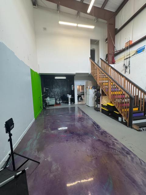 Welcome Lane Studios | Colorful Content Studio with Pro Lighting – St ...
