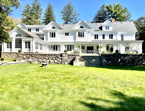 Gracious Turn Of The Century Mansion In Picturesque Connecticut Village   C5lbguj4xvad0fj3m1nk