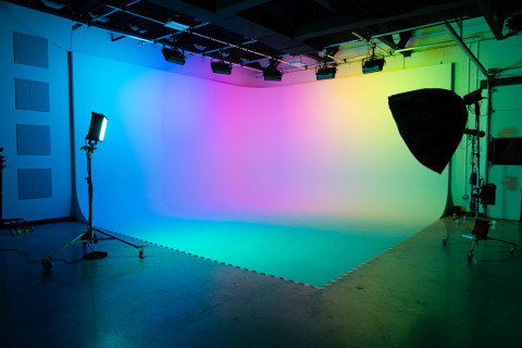 StrixStudios | North NJ's #1 Creative Studio | 20x20 Pre-Lit