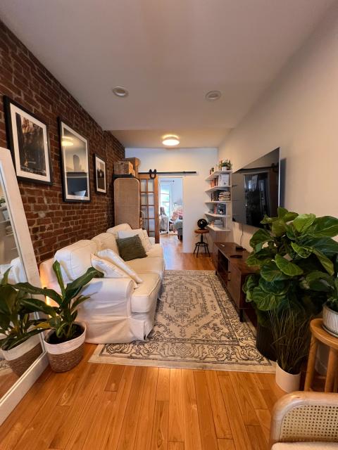 Brooklyn Railroad Apartment w/ Kitchen, Brooklyn, NY | Production ...