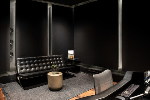 Studio D - Dark & Distraction Free, Sun Valley, CA | Production | Peerspace
