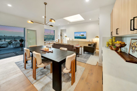 Modern Hillside Home With Expansive Silverlake Views, los angeles, CA ...