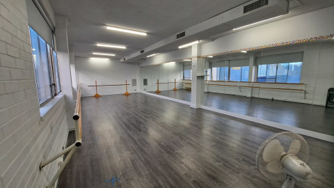 Roomy Light Filled Studio, Rhodes | Event | Peerspace