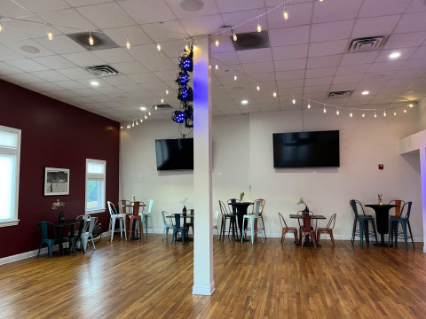 Dead Low Brewing | Open Access Room with Windows, Cincinnati, OH ...