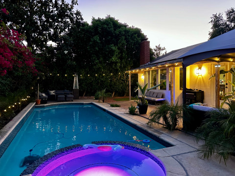 Gated Hidden Paradise Pool w Water Slide, Canoga park, CA | Event ...