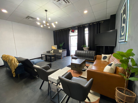 comprehensive creative space for photographers videographers models