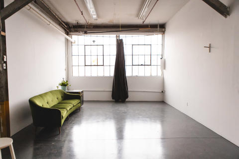 Bright, Naturally Lit Studio With North Facing Windows, Toronto ...