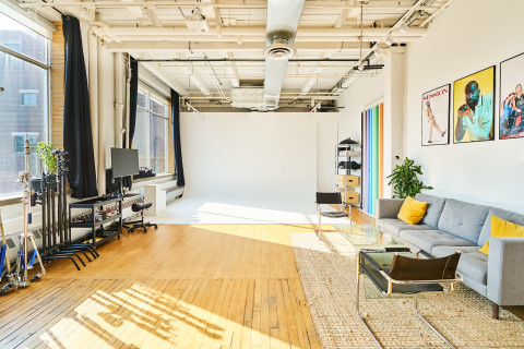 Sorry Studio | Bright And Versatile Liberty Village Loft, Toronto ...