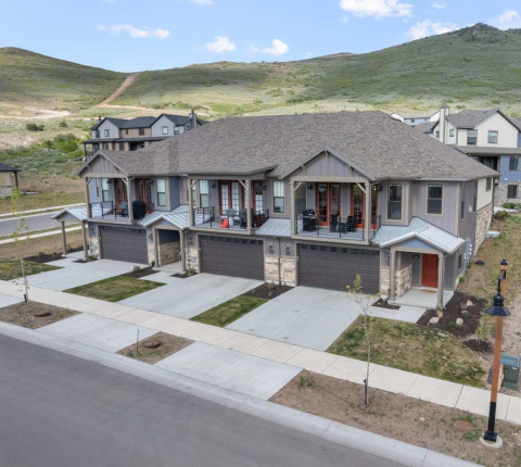 Rest Ridge | Modern Mountain Retreat for Wellness & Team Events - Near ...