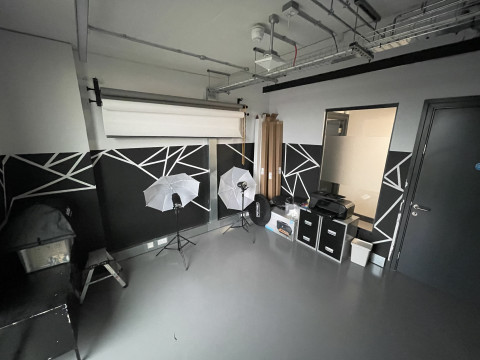 All in One Photography Studio Including Photographer, london ...