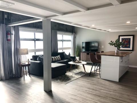 Urban, Professionally Designed Loft, Toronto | Production | Peerspace