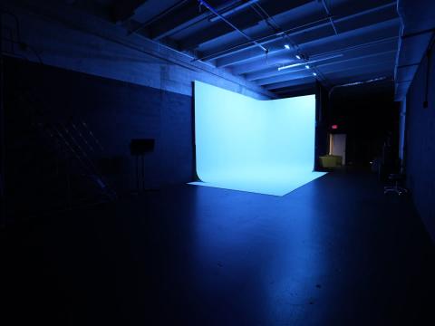 Versatile Studio with Infinity Wall, miami, FL | Production | Peerspace