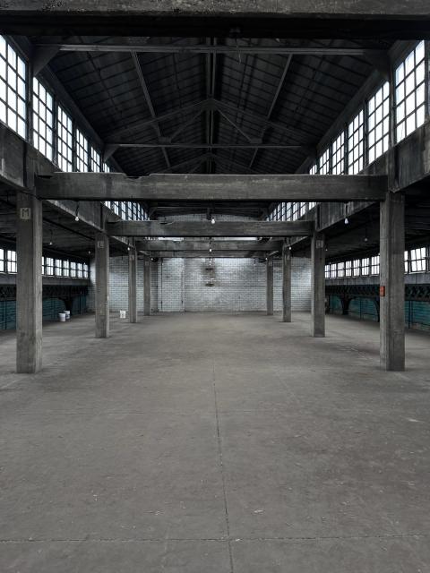 Curated visual reference: High End Warehouse Apartment Complexes In St Louis Reference: Raw 5Th Story Warehouse Space The Highrise