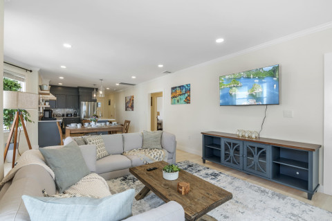 Stunning High End Urban Condo For Rent image