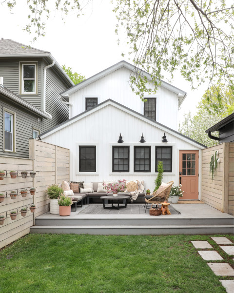 Open-Concept Modern Farmhouse in the City, Milwaukee, WI | Production ...