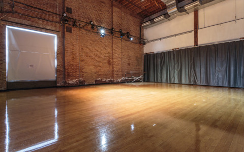 Studio & White Box Theater in Old Town, Chicago, IL | Production ...