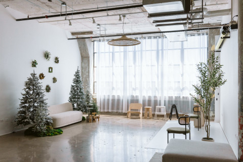 Small Studios スモールスタジオ Page One Pub Small Studios スモール