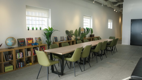 Large Creative Hub Studio Toronto, Toronto | Production | Peerspace