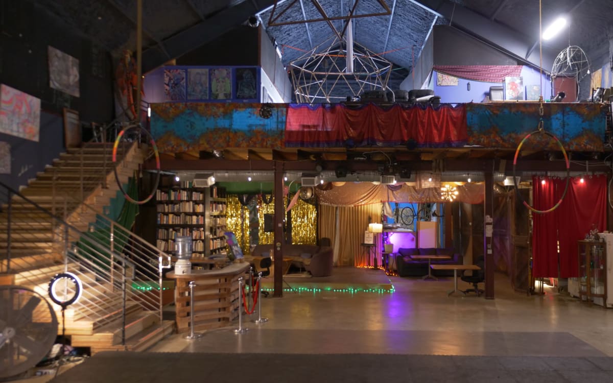 Multi-Use Events and Arts Warehouse, Austin, TX | Production | Peerspace