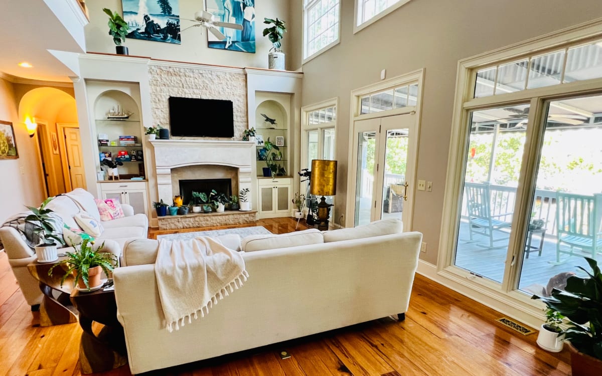 Lake Murray Waterfront Estate, Chapin, SC Production Peerspace