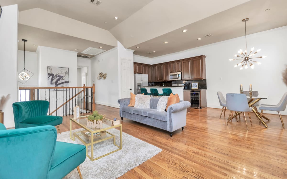 Lavish Galleria Townhome With Private Pool, Houston, TX Event Peerspace