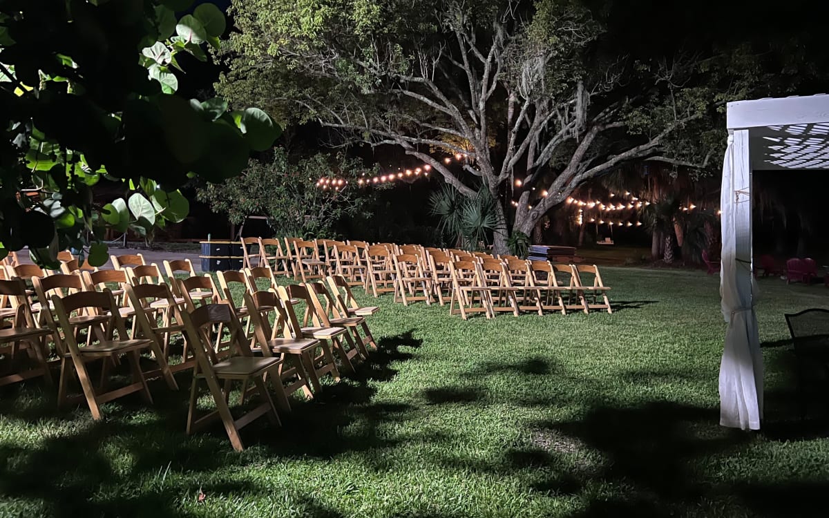 Lakefront Outdoor Spaces for Events & Gatherings, Brandon, FL Event