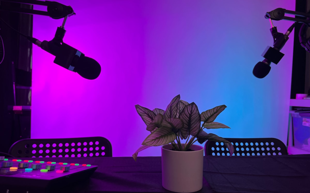 Affordable Local Bronx Podcast & Photo Studio (Beginners BEST