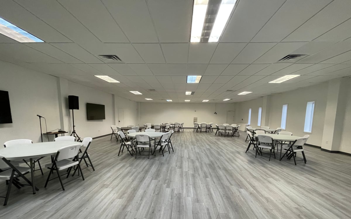 Urban Creative Light Box Studio, Houston, TX | Event | Peerspace