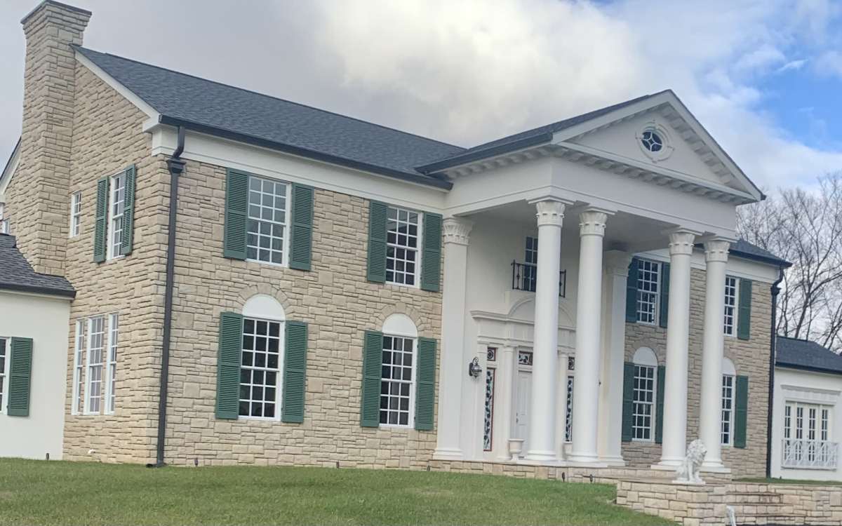 Just Pretend Mansion Close Replica of Graceland, Beechgrove, TN