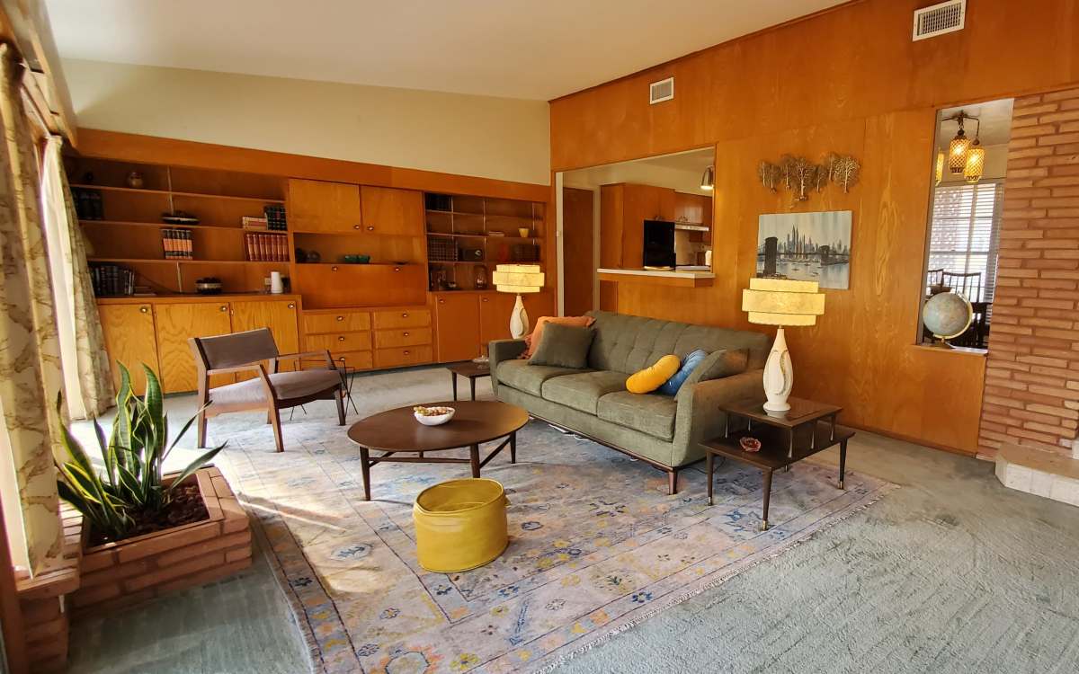 Vintage 1961 Grandma's House with MCM Antiques, San Antonio, TX