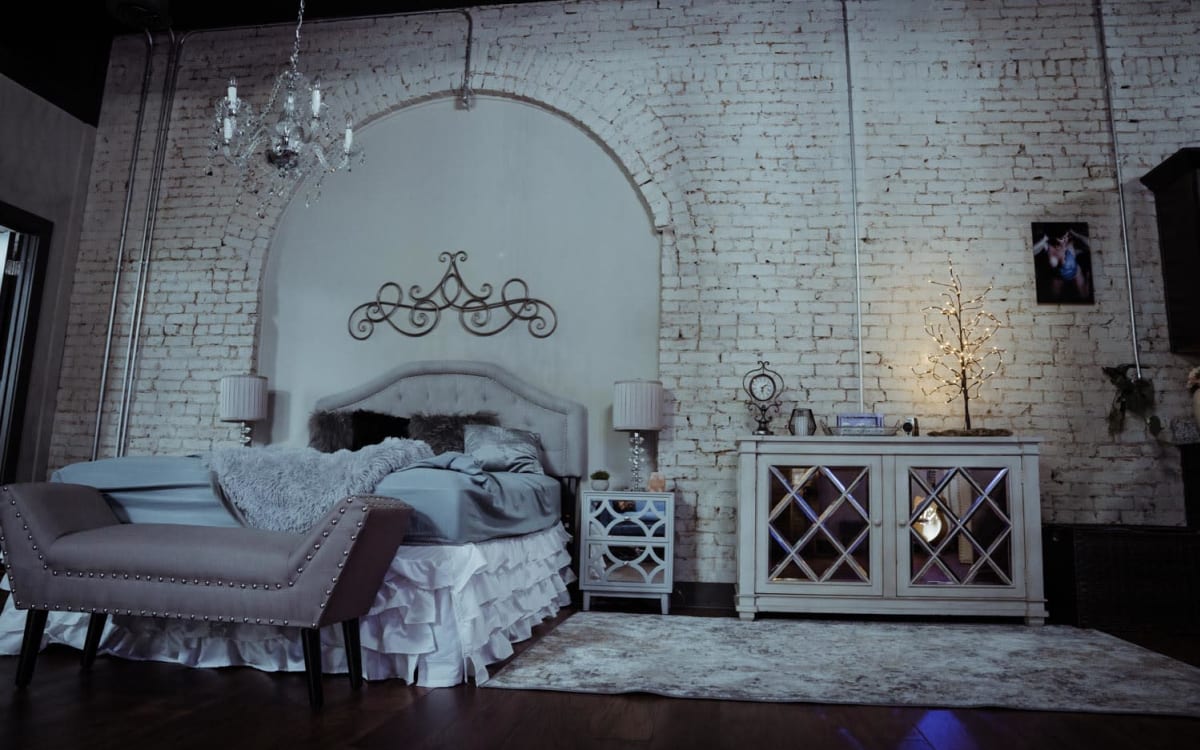 Boudoir Photography Heaven with Interior Brick Walls., Gallatin, TN