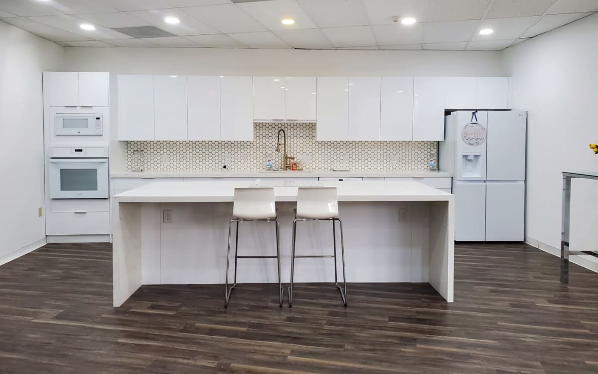 Kitchen for Food Preparation and Content Creation, Houston, TX