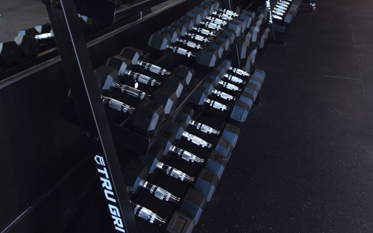 Minimalistic Boutique Gym, Sherman Oaks, CA Production Peerspace