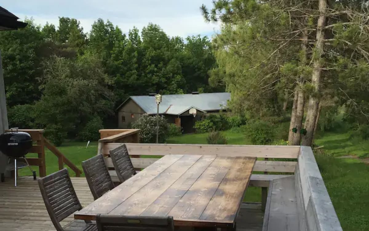 Private, peaceful farmhouse in the countryside, Orangeville