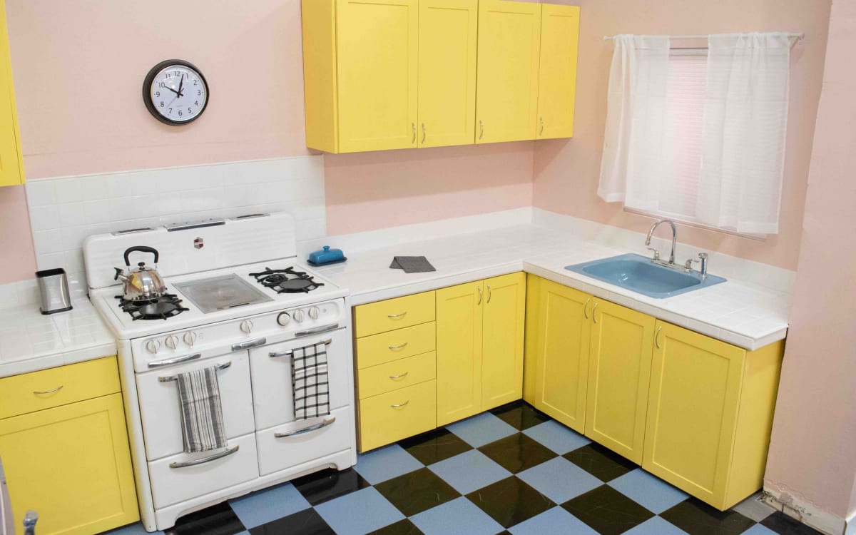Retro Colorful Kitchen Creative Production Set Studio Cult, Los
