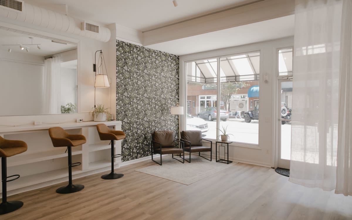 Downtown Natural Light Photo Studio and Gathering Space, Asheboro, NC Event Peerspace