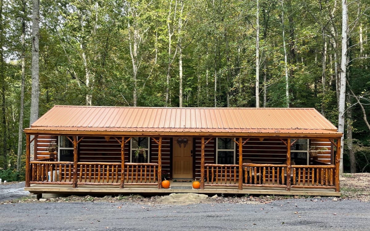 Cabin on the Hatfield McCoy Trail System, Gilbert, WV Event Peerspace